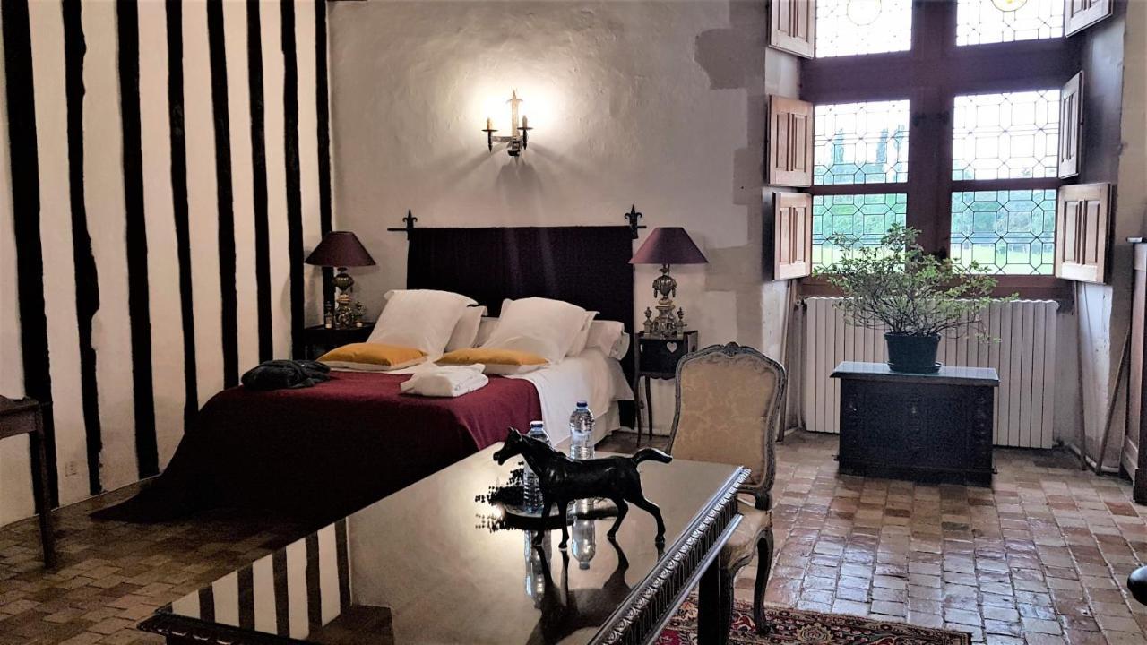 Manoir De La Beuneche - Location Du Manoir Entier Roeze-sur-Sarthe Buitenkant foto